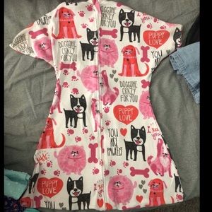 Zipadee-zip swaddle transitional blanket